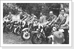 1954 Motorradgruppe beim Gesangsvereinsfest